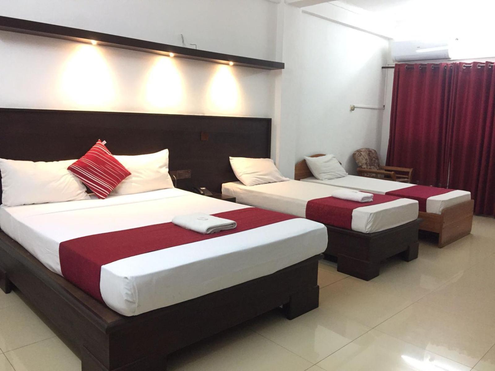 Hotel Nelly Vavuniya Екстериор снимка