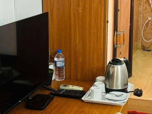 Hotel Nelly Vavuniya Стая снимка