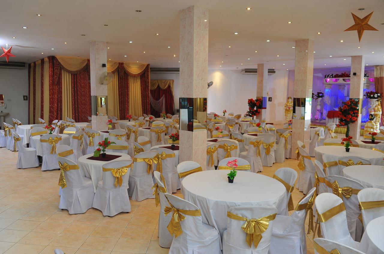 Hotel Nelly Vavuniya Екстериор снимка